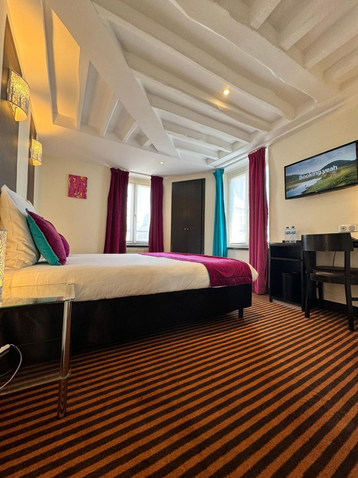 Pax Opéra Hotel