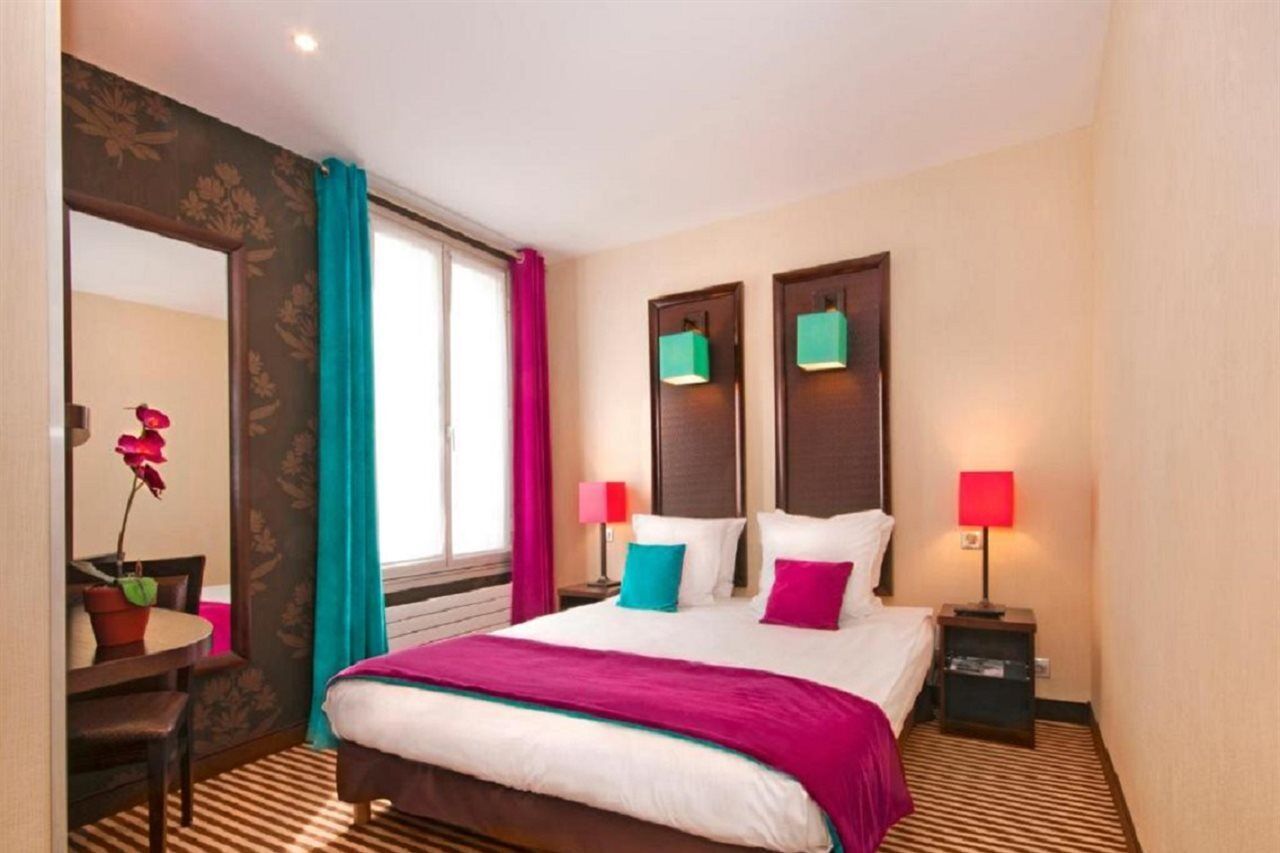 Pax Opera Hotel 3*