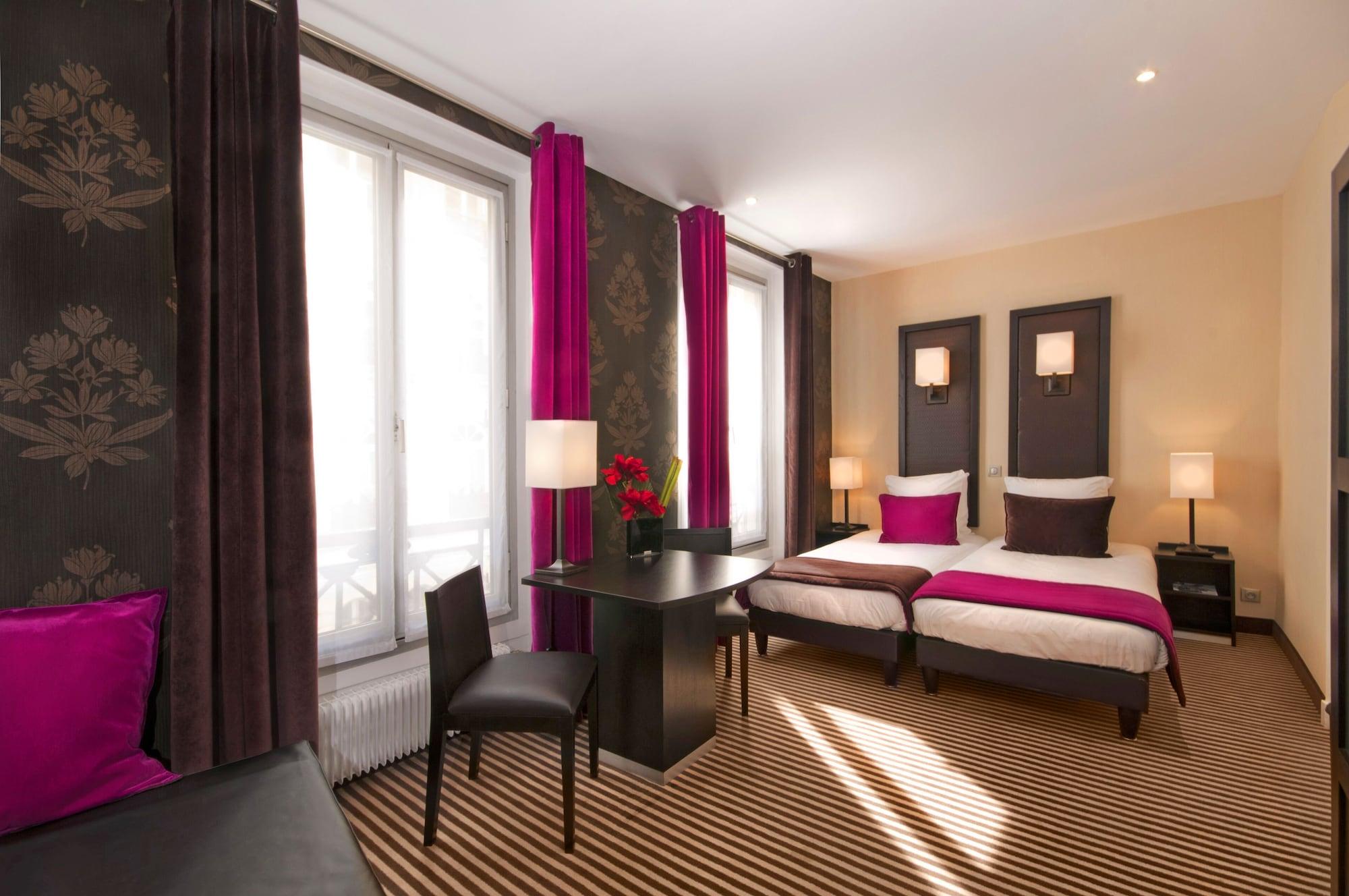 Hotel Pax Opera