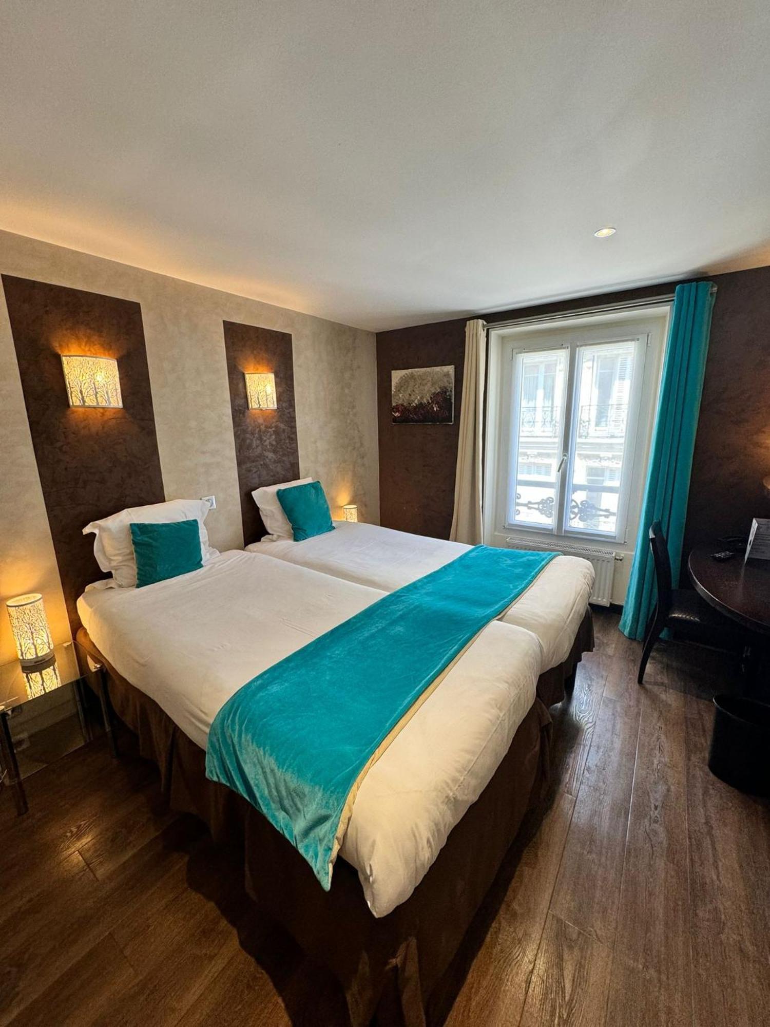 Pax Opera Hotel Parijs