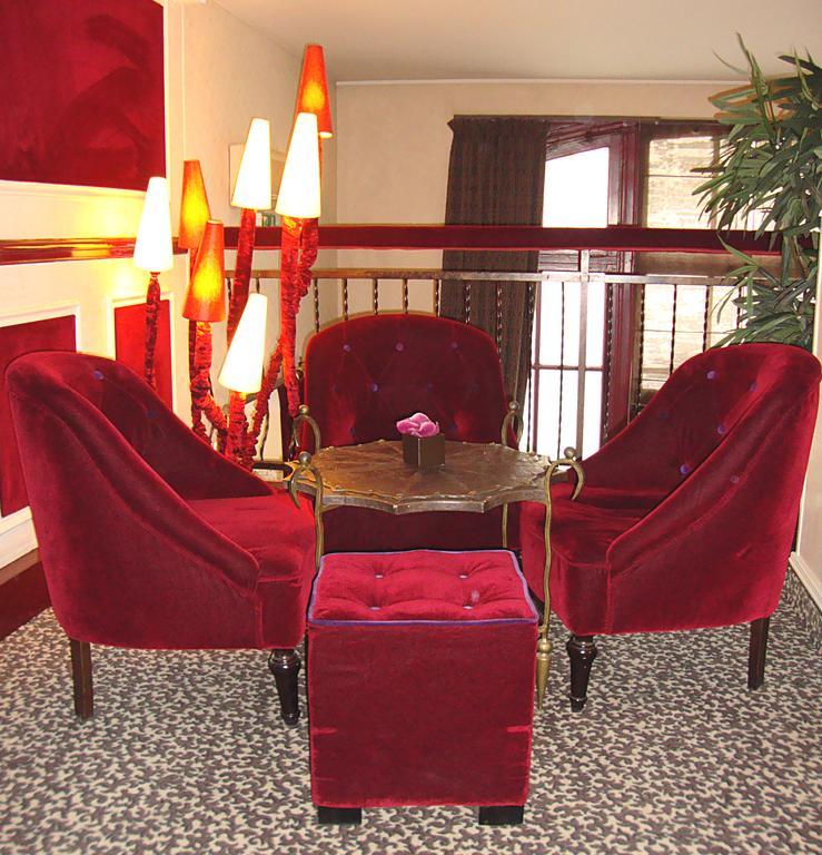 Hotel Pax Opera